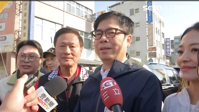 市府也與廟方合作推出面額50元的「媽祖平安券」，串聯商圈與攤商，希望信眾在信仰巡禮中感受高雄熱情，更能支持在地經濟。（圖／翻攝畫面）