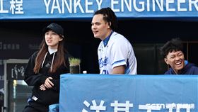 富邦悍將球員張育成出席2025悍動希望公益棒球營。（圖／記者劉彥池攝影）