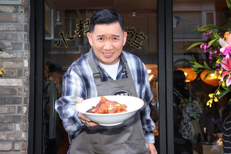 杜汶澤斜槓開麵館。(圖/記者鄭孟晃攝影)