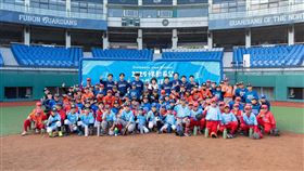 悍動希望棒球公益訓練營。（圖／富邦悍將提供） 