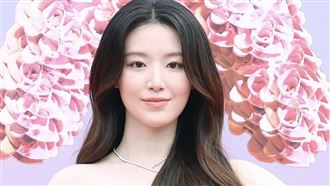 舒華中文喊「我是誰」5萬人齊喊滿意笑了