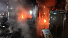 彰化,田尾,園藝,貨櫃屋,起火,火勢（圖／翻攝畫面）