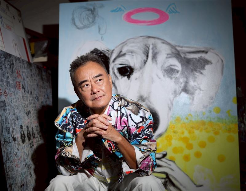 陳昇熱衷於藝術創作，多次舉辦個人畫展。（圖／記者鄭孟晃攝影）