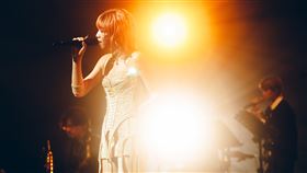 洪佩瑜舉辦演唱會。（圖/／KKLIVE x何樂音樂）