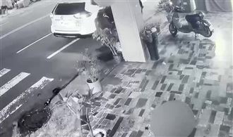 女警當街遭斧頭砍傷原因曝…市長震怒發文