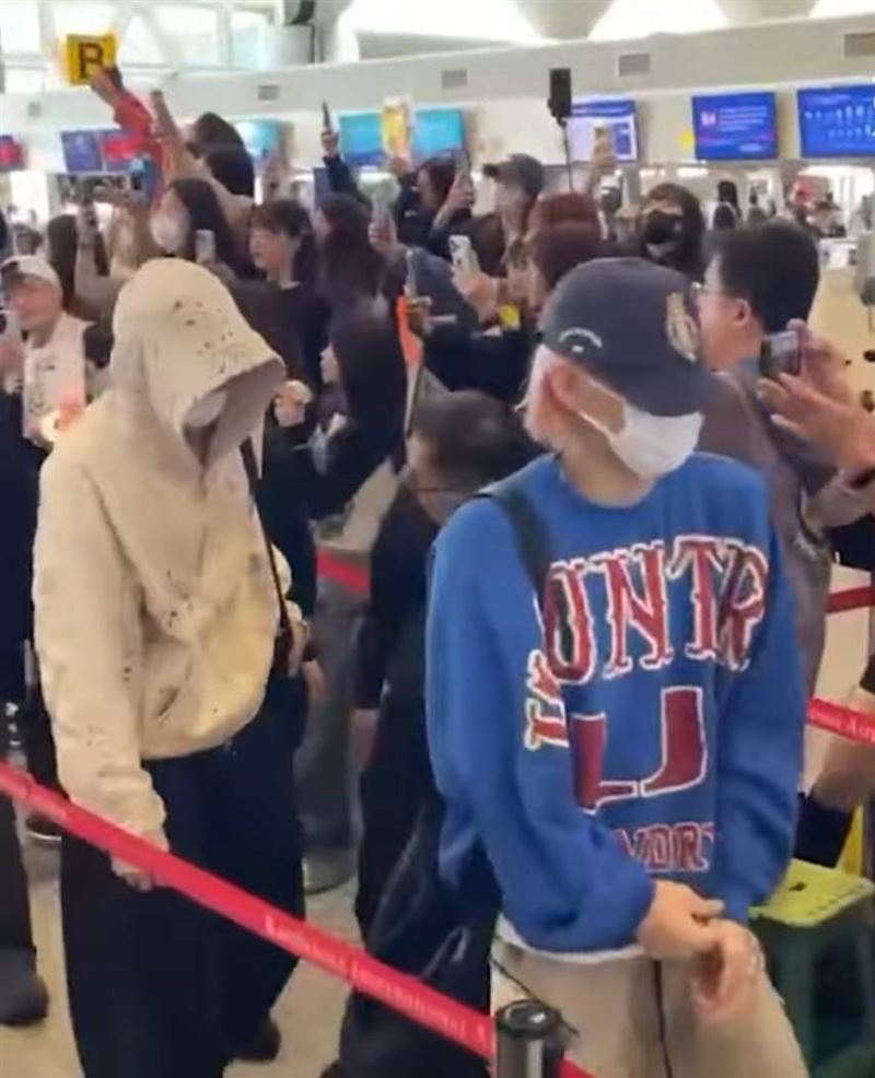 RIIZE搭機返韓。(圖/翻攝自YT)