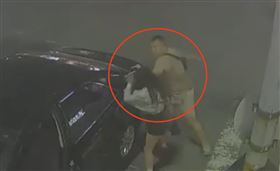 撞車,女友,頂罪,台中,家暴男,爆打,毒駕,肇事,大里（圖／翻攝畫面）