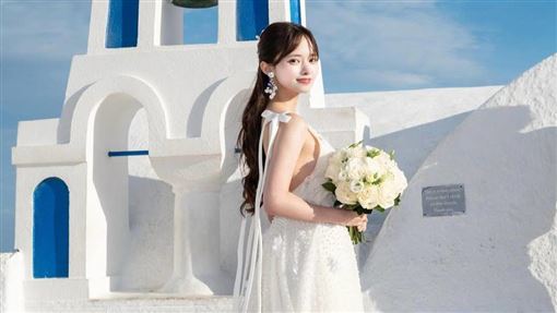 單親媽女星突宣布再婚　證實帶2娃嫁男友