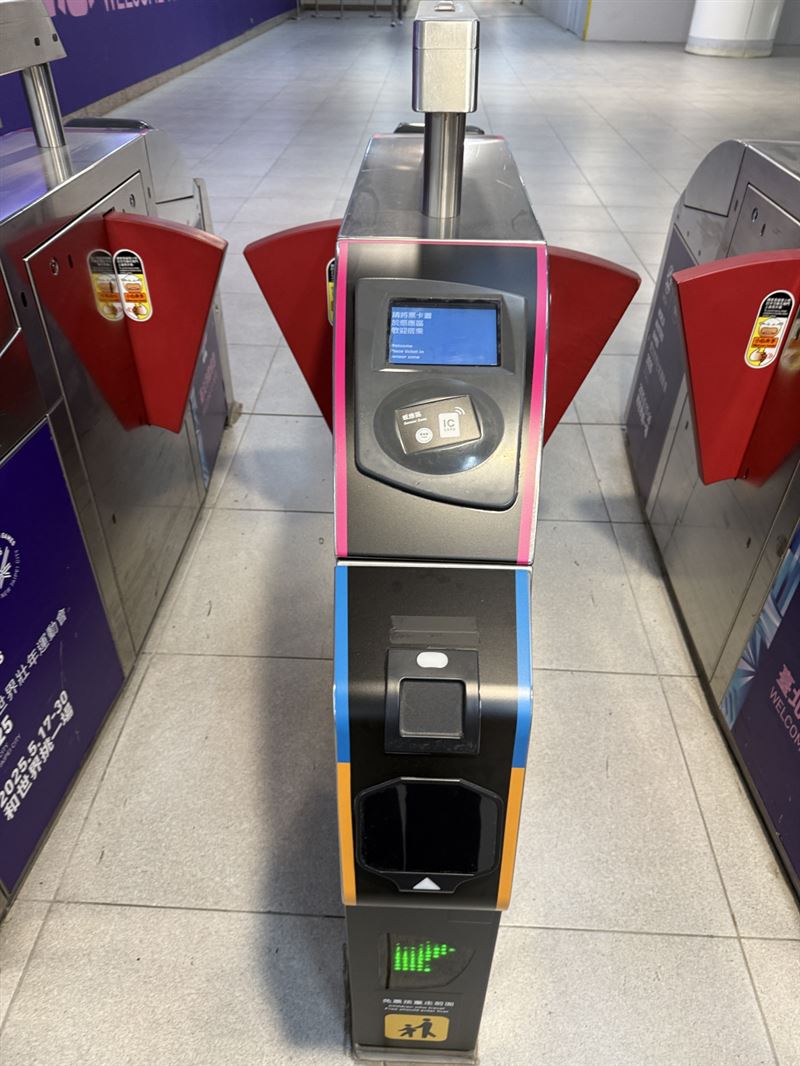 北捷明年1月開放QR乘車碼。(圖/資料照)