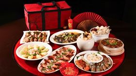 味坊中餐廳「馬耀豐年金禧宴」年菜外帶。（圖／品牌業者提供）