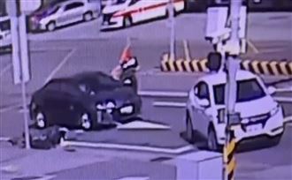 71歲退休師撞4車擊落2人！家屬：他有服藥