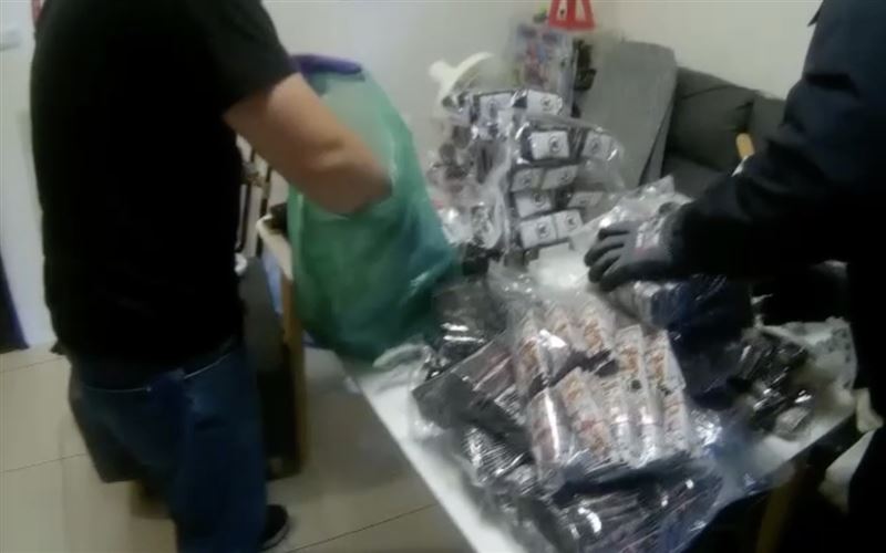 台中高鐵特區暗藏毒窟！警扣3067包毒咖啡