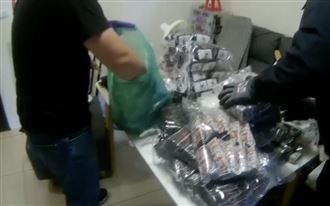 台中高鐵特區暗藏毒窟！警扣3067包毒咖啡