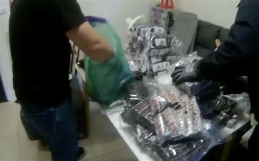 台中高鐵特區暗藏毒窟！警扣3067包毒咖啡