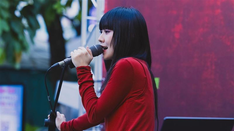 阿信合作F4掀兩極評價　師妹白安驚吐11字