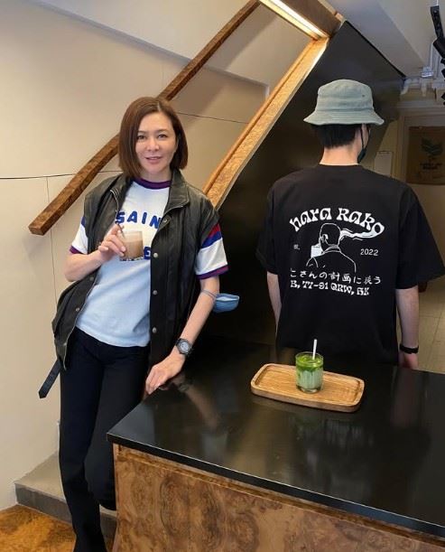 目擊的粉絲大讚63歲的關之琳狀態極佳，看不出歲月痕跡。（圖／翻攝自關之琳IG）