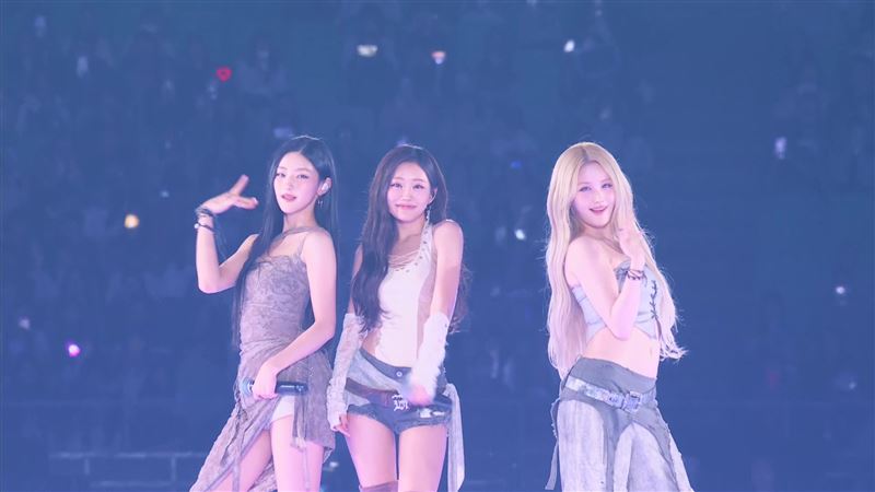 女團「KISS OF LIFE」在ACON音樂節表演時，少了一位成員。（圖／STARNEWS提供）