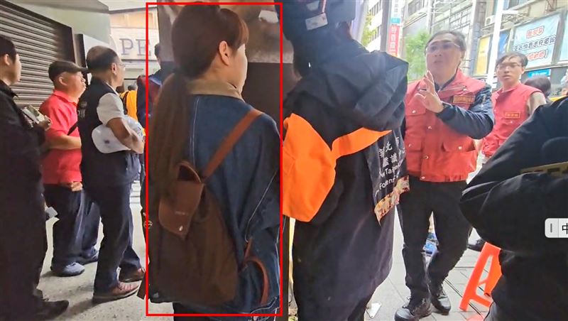 「定食8」的店長現身表示不方便對外發言。(圖/翻攝畫面)