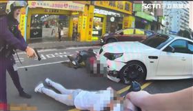 北市陳男拒檢駕車逃逸，還撞傷2名機車騎士。（圖／翻攝畫面）
