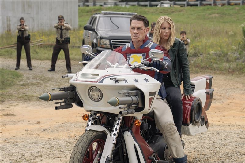 約翰希南出事當下正在拍攝DC影集《和平使者》。(圖/翻攝自X @JohnCena)