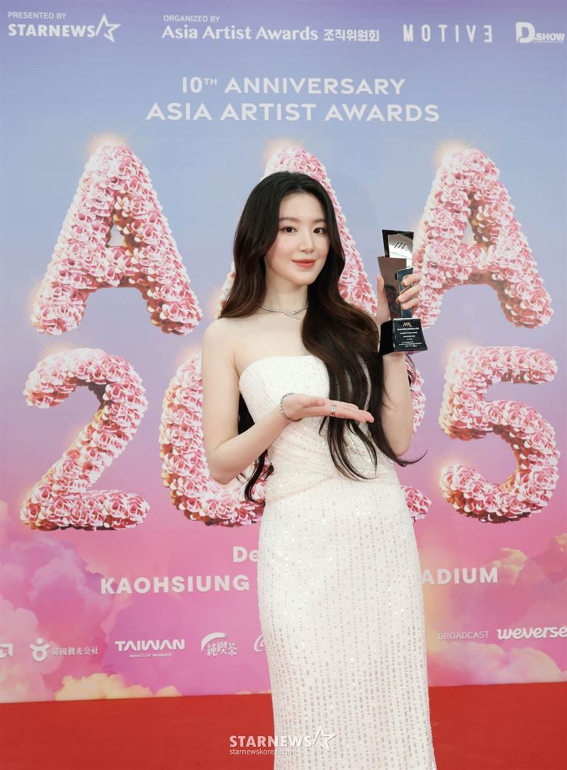 葉舒華外型亮眼。（圖／STARNEWS提供）