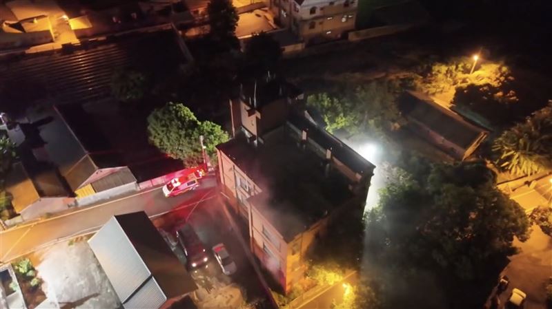 透天厝燃燒面積約5平方公尺。（圖／翻攝畫面）