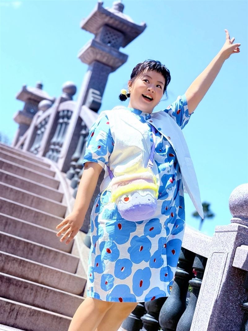 宮美樂以青春活力的造型入鏡。（圖／民視提供）