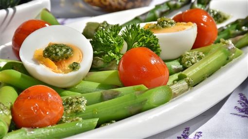 多吃「蔬菜之王」助提神！還抗癌、穩血壓