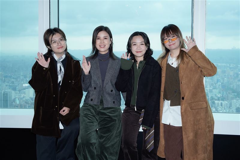 「雞蛋蒸肉餅」左起Soft、Heihei、Soni、Wing。（圖／記者趙于瑩攝影）