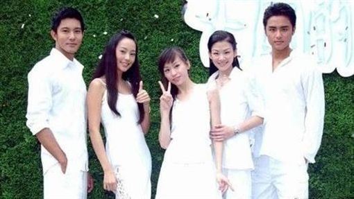 立威廉擁有四國混血，2004年主演偶像劇《天國的嫁衣》爆紅，奠定偶像劇男神地位。（圖／翻攝自立威廉臉書）