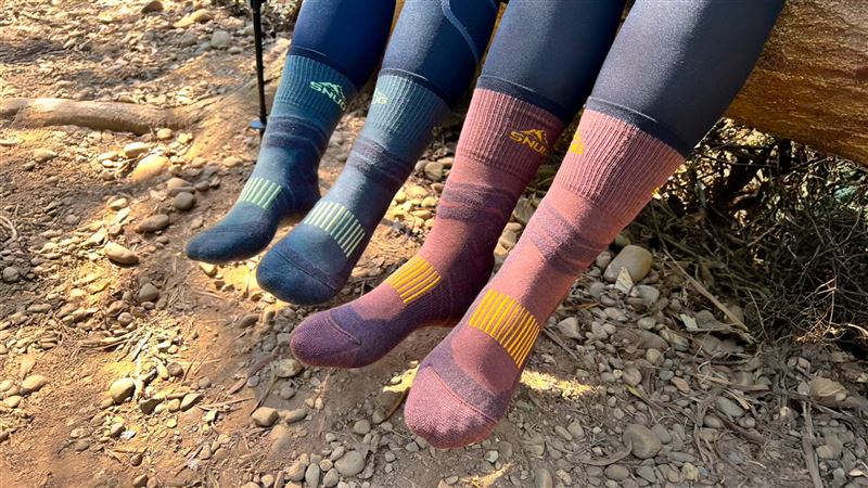 sNug喀什極淨暖科技羊絨襪，是一雙真正能應付極寒、濕冷與長距離挑戰的科技羊絨襪。（圖／品牌提供）