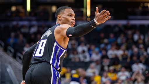 威少只打三節「大三元」　還得全隊最高分