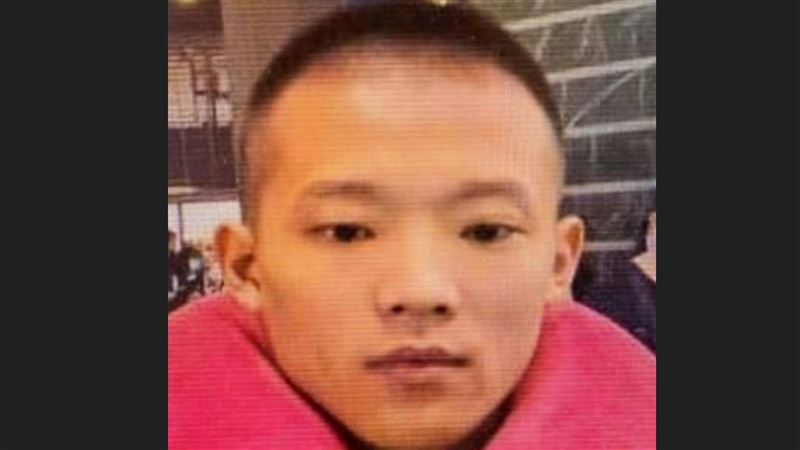 通緝犯羅天義槍擊命案負責策畫統籌的主嫌范嘉榮。(圖/翻攝畫面)