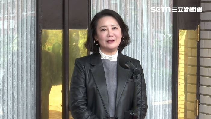 吳思瑤受訪喊話韓國瑜「還在那裏悶不吭聲嗎?」(圖/翻攝畫面)