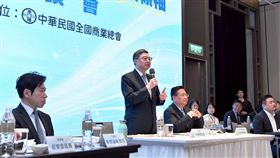 行政院卓榮泰今(9）日出席「2025行政院長與商業領袖座談會」。（圖／記者盧素梅攝影）