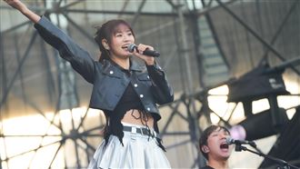 啦啦隊女神跨界歌壇　FA沁沁明年推出單曲