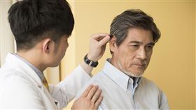 科林專業聽力師提醒，聽力損失通常不可逆，及早檢測與介入非常重要。（圖／科林集團提供）
