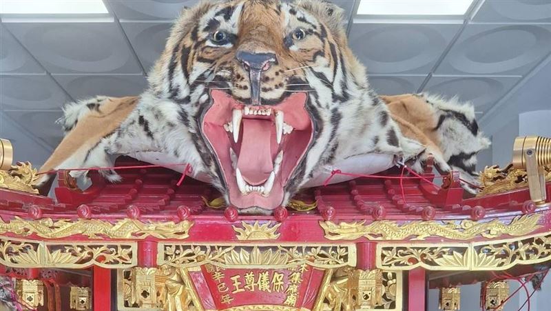 萬華青山王祭　保儀尊王披虎頭參正日遶境