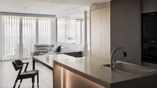 黑白灰調新居設計：打造現代風格家居新境