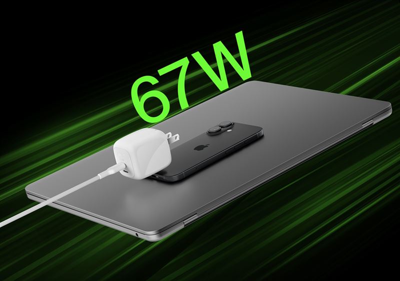 全球第一款Z-Charger GaN雙孔快速充電器。(圖/品牌業者提供)