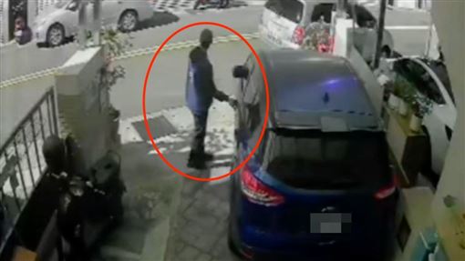 台中神秘男潛社區「開車門搜刮」得2.8萬
