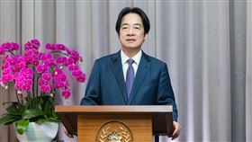 總統賴清德為台灣上市櫃公司協會「十年共榮，企業永續驅動力論壇」錄製致詞影片（圖／總統府提供） 