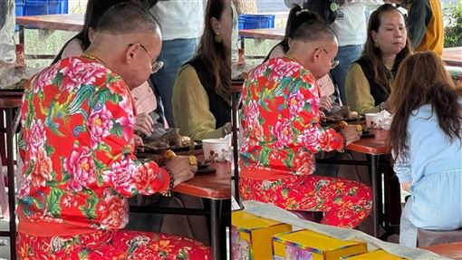 擁4妻14兒女！吊車王帶妻女吃牛排路邊攤