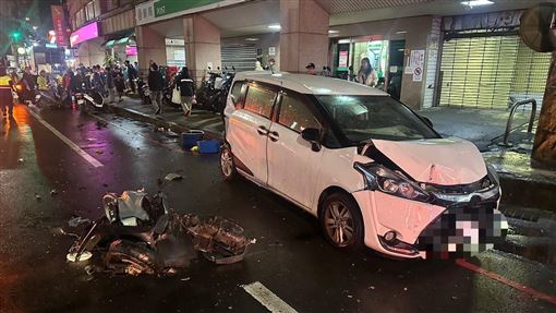 基隆男毒駕暴衝撞垃圾車　3人送醫