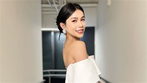 林芯儀同框韓籍啦啦隊女神　公開親密關係