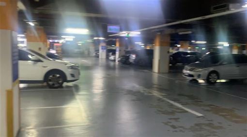 彰化夫妻賣場上演「活春宮」激情後下場慘