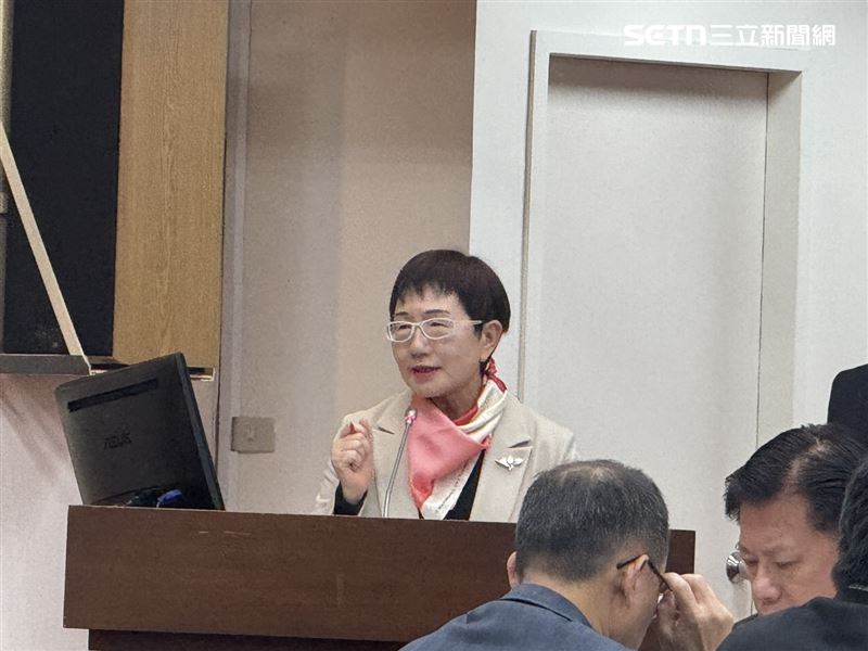 財政部長莊翠雲今（10）日證實，全台已有超過2000萬人次完成普發現金領取。（圖／記者師瑞德攝影）