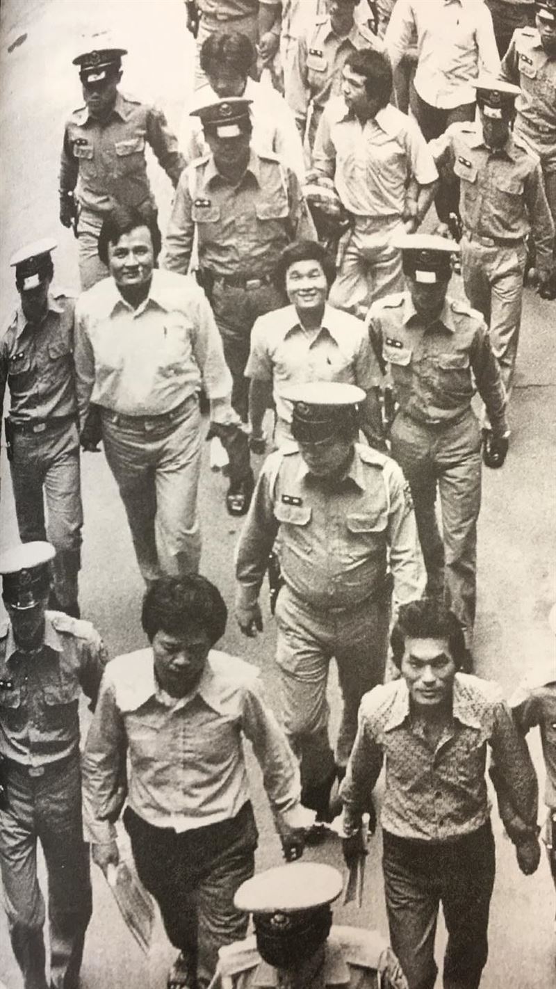 美麗島事件滿46週年，身為受難家屬的立委邱議瑩回憶，當年父親被捕入獄，讓她一夜長大。（圖／翻攝自邱議瑩臉書）