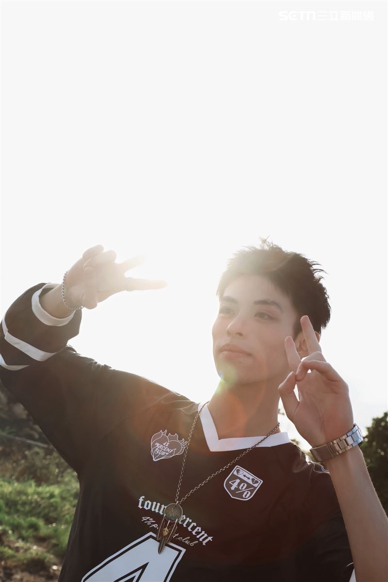 陳任佑接受專訪分享闖蕩演藝圈的心路歷程。（圖／璽鈅工作室提供）