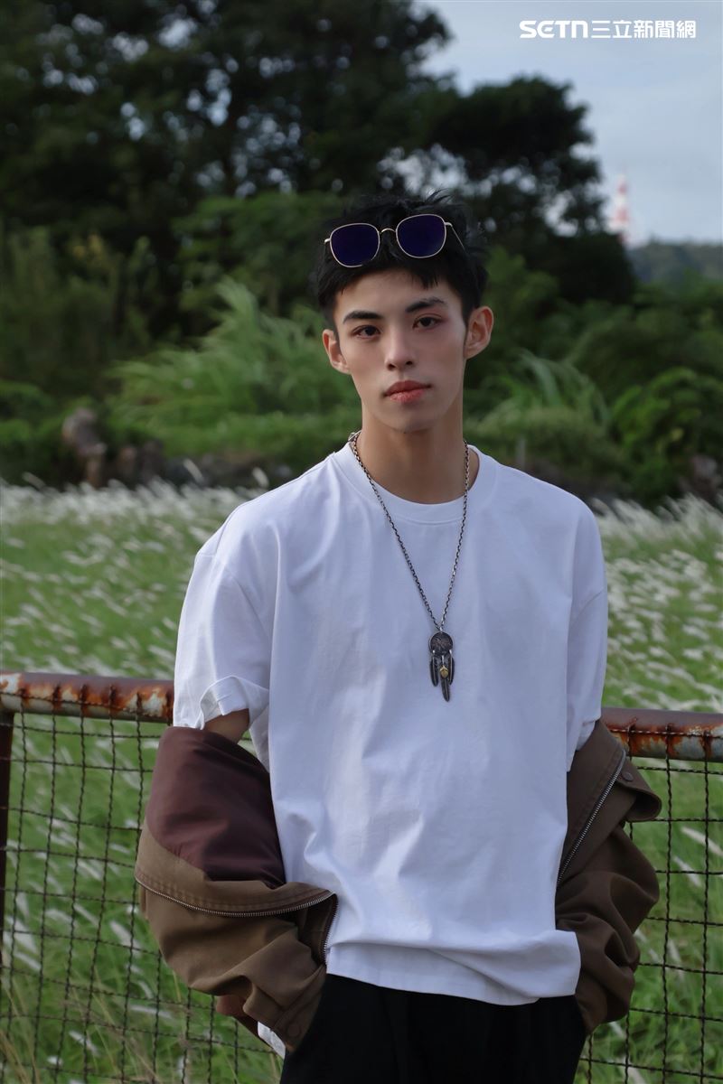 陳任佑接受專訪分享闖蕩演藝圈的心路歷程。（圖／璽鈅工作室提供）